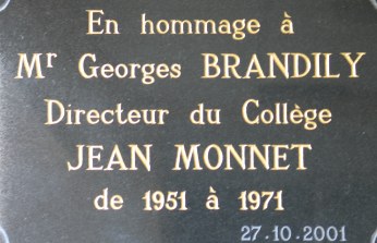 colldeco6.jpg (23949 octets)